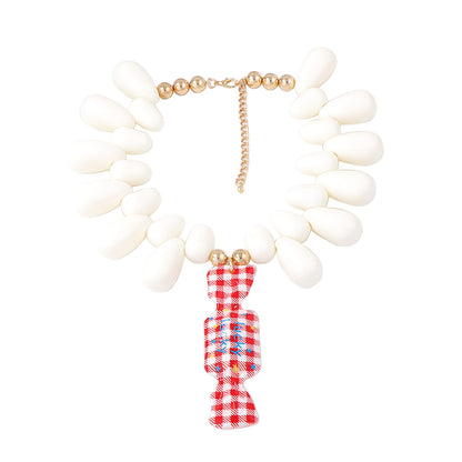 Charming Piece for Any Occasion