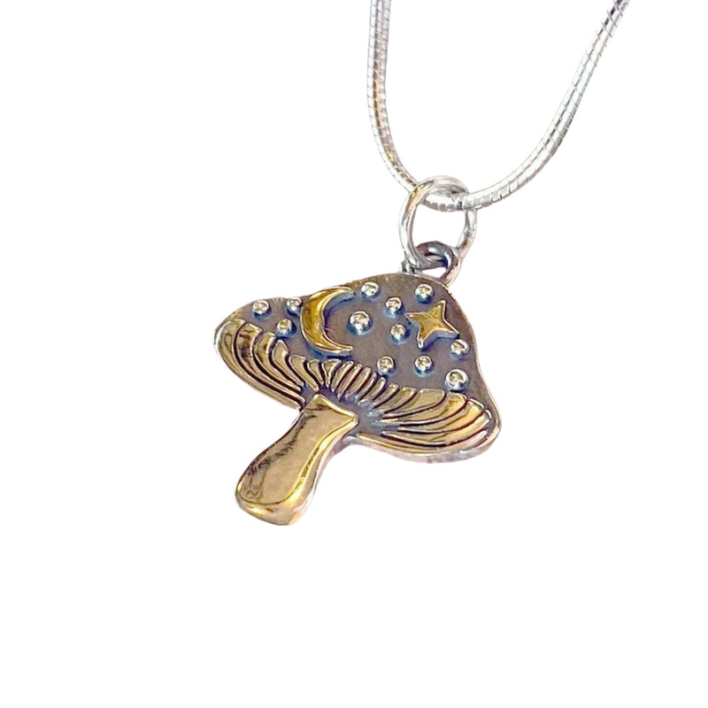 Classic Necklace with Timeless Appeal