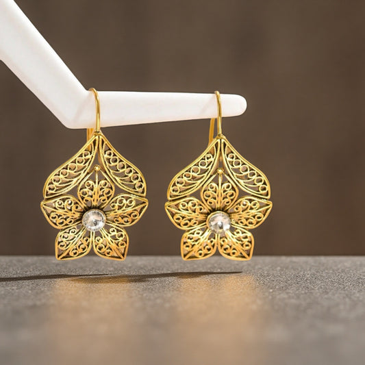 Classic Earring with Timeless Appeal