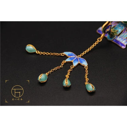 Stunning Gold Piece for Daily Wear