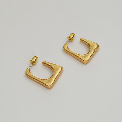 Vintage Handmade Gold Earring
