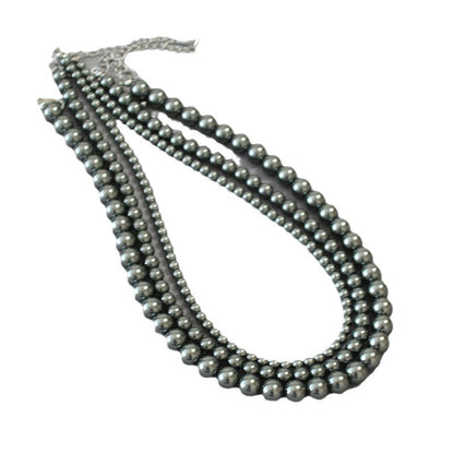 Beautiful Pearl Necklace with Unique Style
