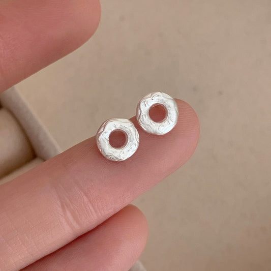 Charming Piece for Any Occasion