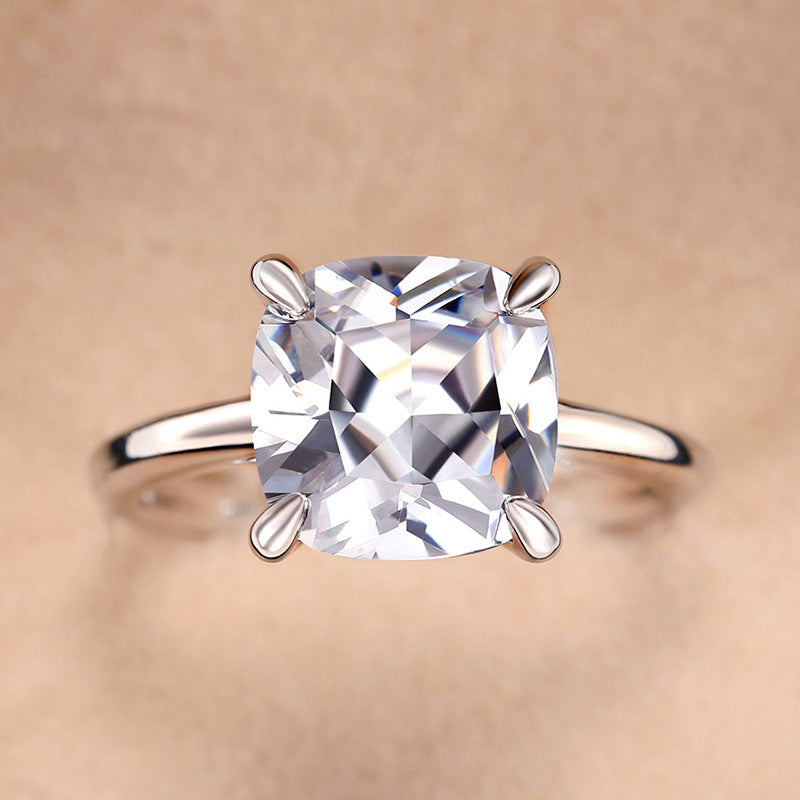 Stunning Ring for Daily Wear