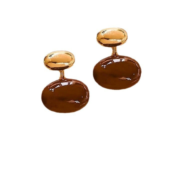Classic Earring with Timeless Appeal