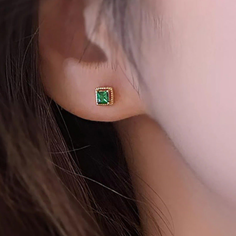 Delicate Artisan Gold Earring