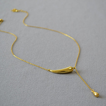 Beautiful Gold Necklace with Unique Style