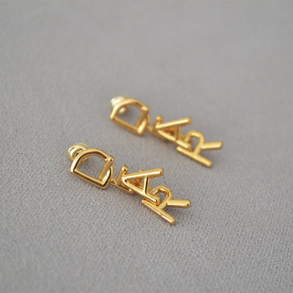 Romantic Silver Earring for Special Moments