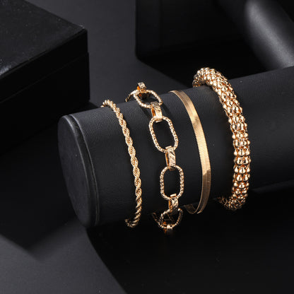 Beautiful Gold Set with Unique Style