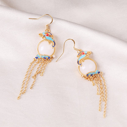 Elegant Silver Earring for Every Occasion