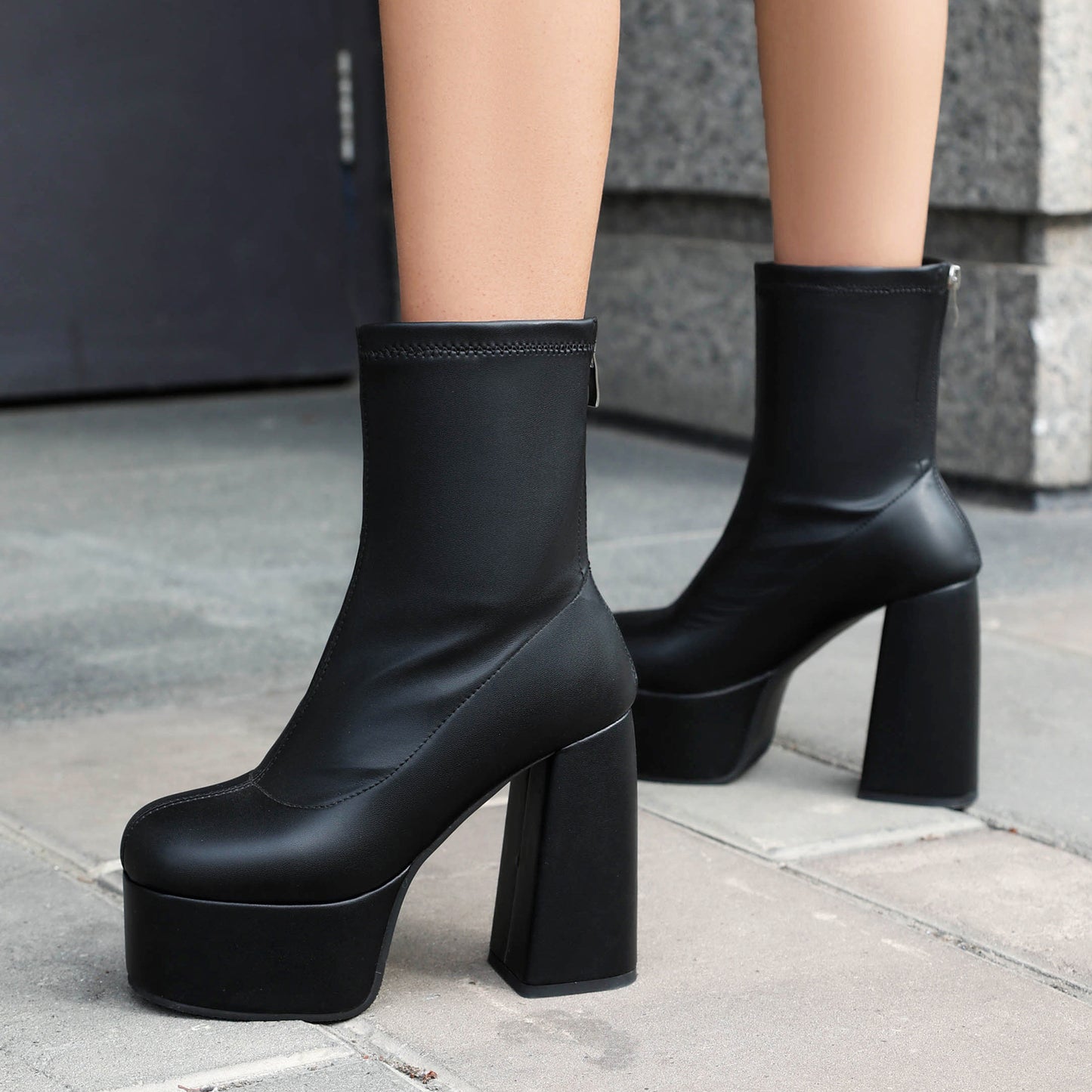 Graceful Orthopedic Boots for Modern Look