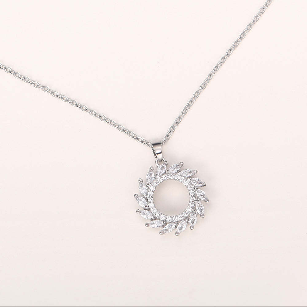 Romantic Necklace for Special Moments