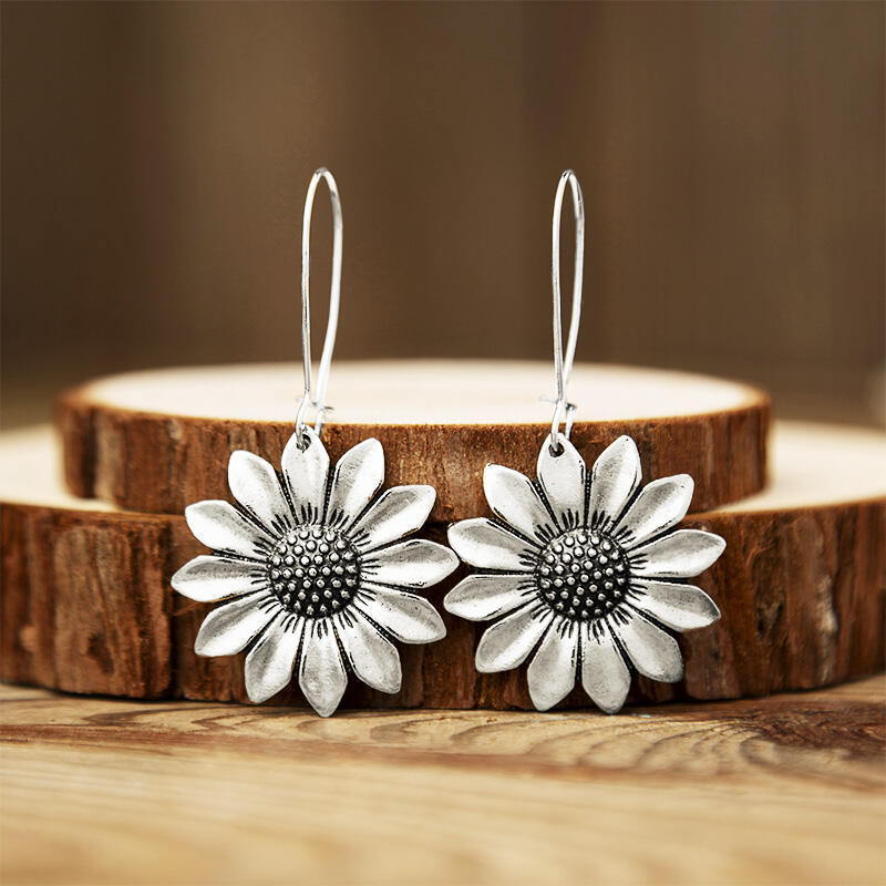 Classic Earring with Timeless Appeal