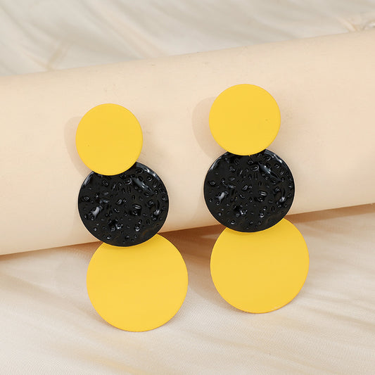 Classic Earring with Timeless Appeal