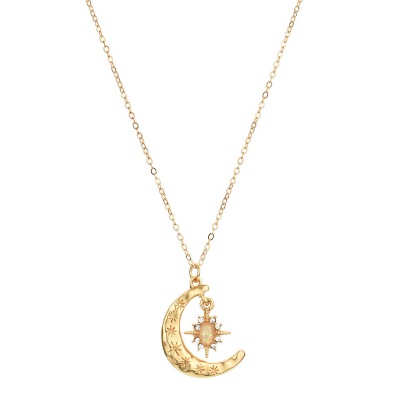 Beautiful Gold Necklace with Unique Style