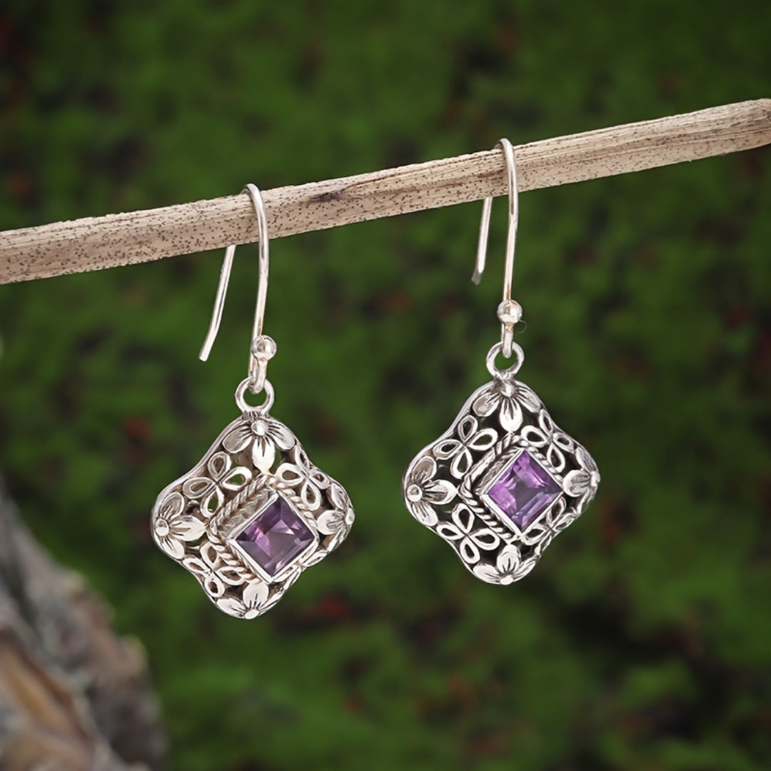 Stunning Earring for Daily Wear