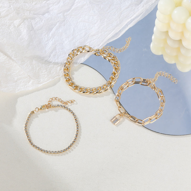 Charming Gold Set for Any Occasion