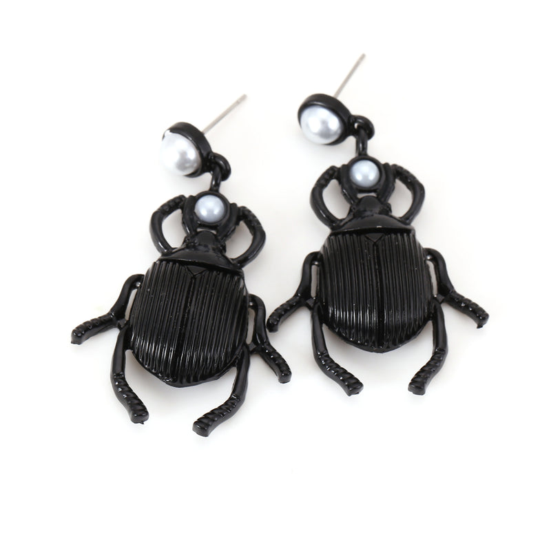 Elegant Gold Earring for Every Occasion