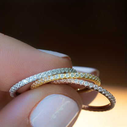 Classic Gold Ring with Timeless Appeal