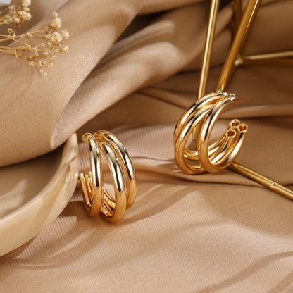 Elegant Silver Earring for Every Occasion