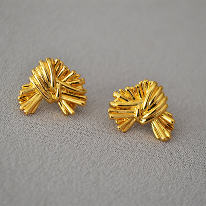 Vintage Handmade Gold Earring