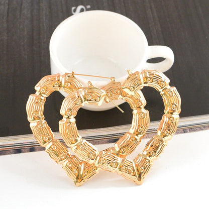 Elegant Gold Earring for Every Occasion