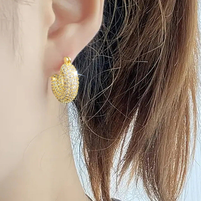 Elegant Earring for Every Occasion