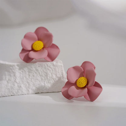 Elegant Earring for Every Occasion