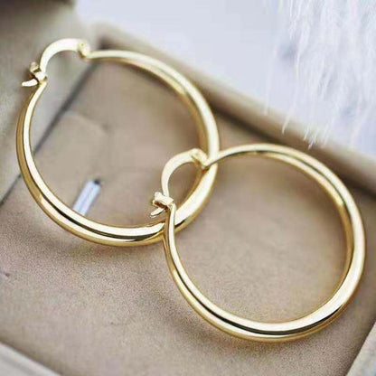 Classic Earring with Timeless Appeal