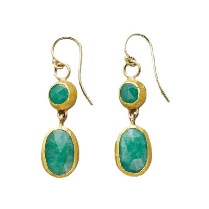 Stunning Gold Earring for Daily Wear