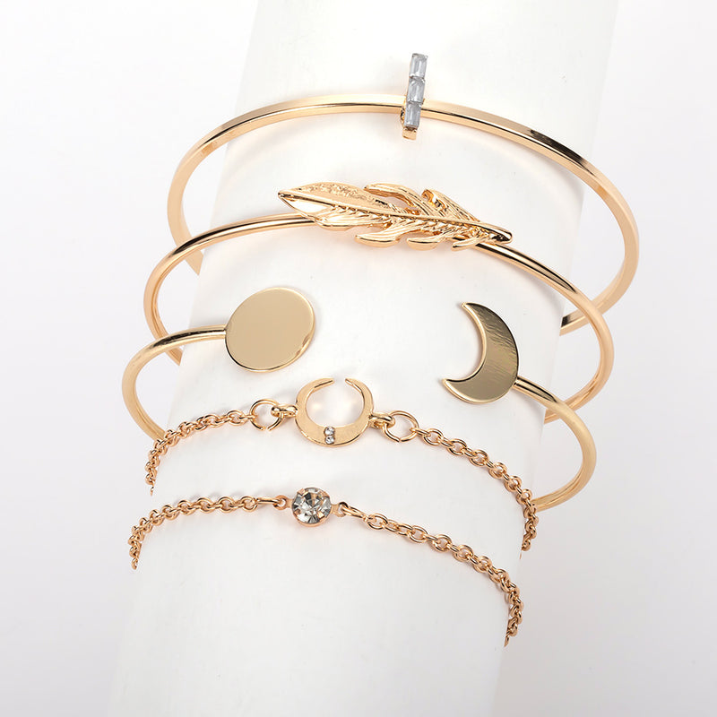 Delicate Artisan Gold Bracelet