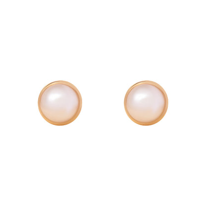 Charming Gold Earring for Any Occasion