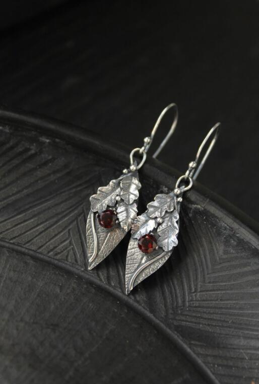 Charming Earring for Any Occasion