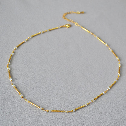 Romantic Gold Necklace for Special Moments