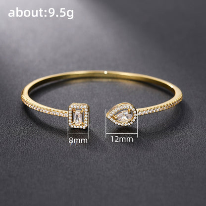 Beautiful Bracelet with Unique Style