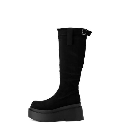 Graceful Orthopedic Boots for Modern Look