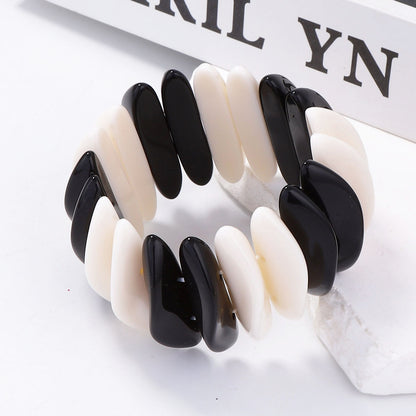 Charming Piece for Any Occasion