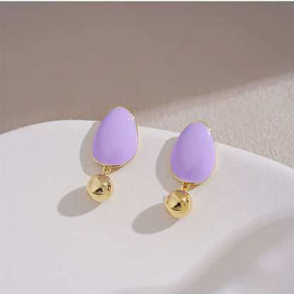 Classic Earring with Timeless Appeal