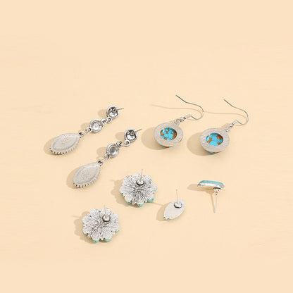 Classic Set with Timeless Appeal