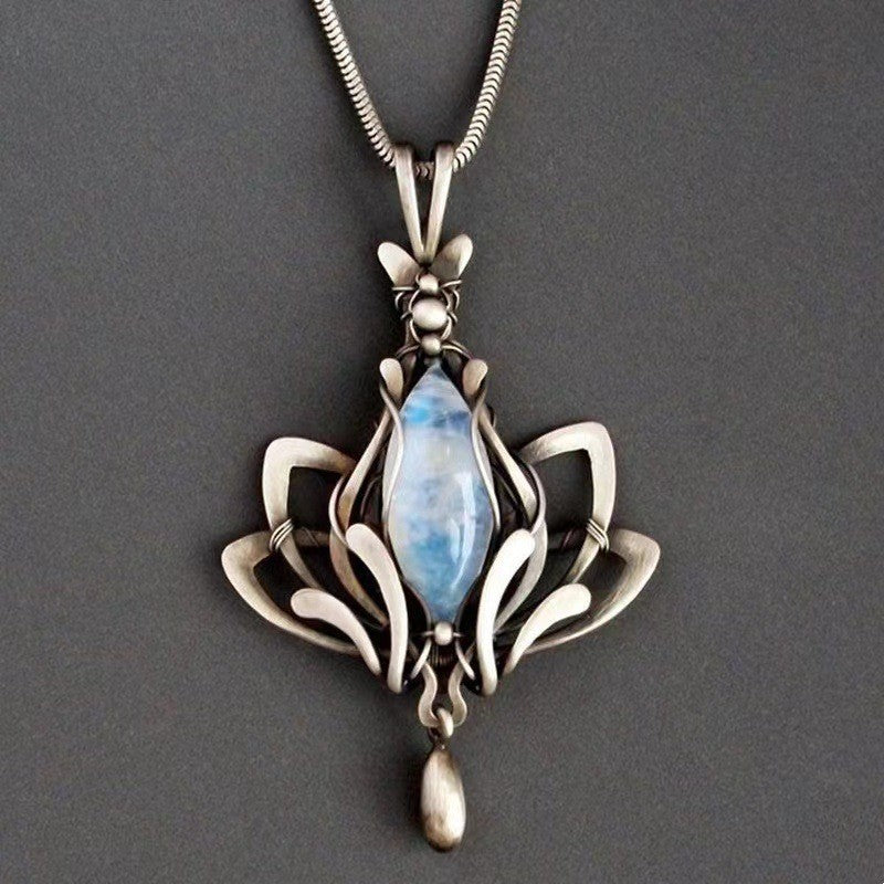 Romantic Necklace for Special Moments