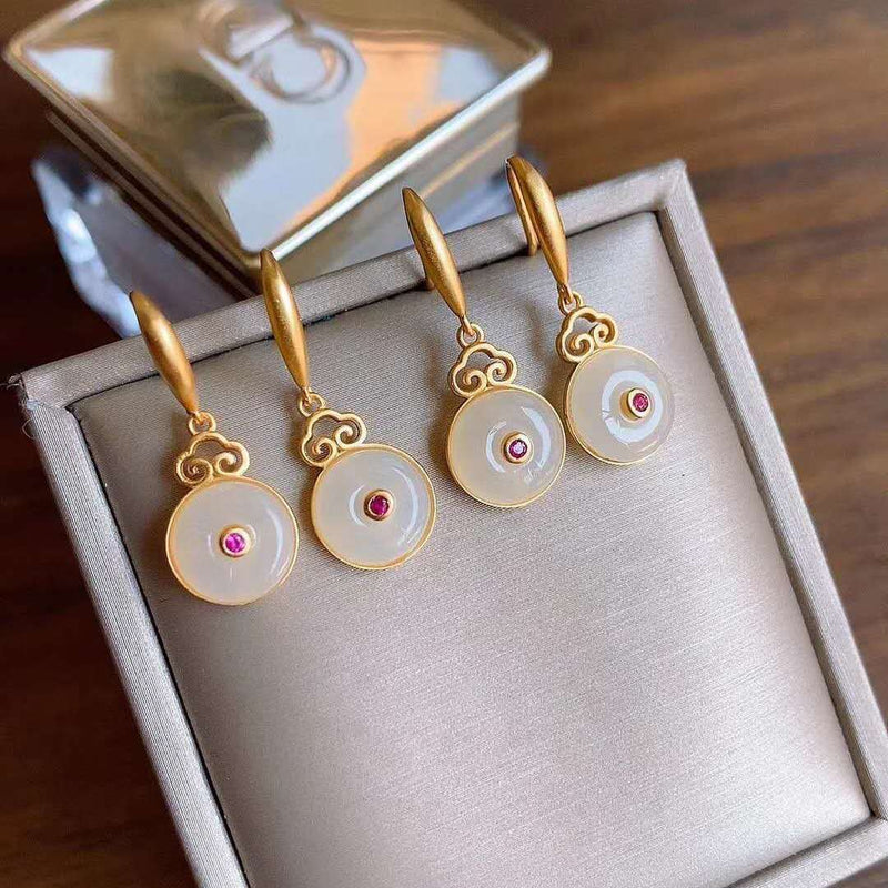 Beautiful Silver Earring with Unique Style