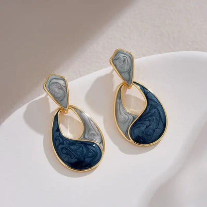 Vintage Handmade Earring