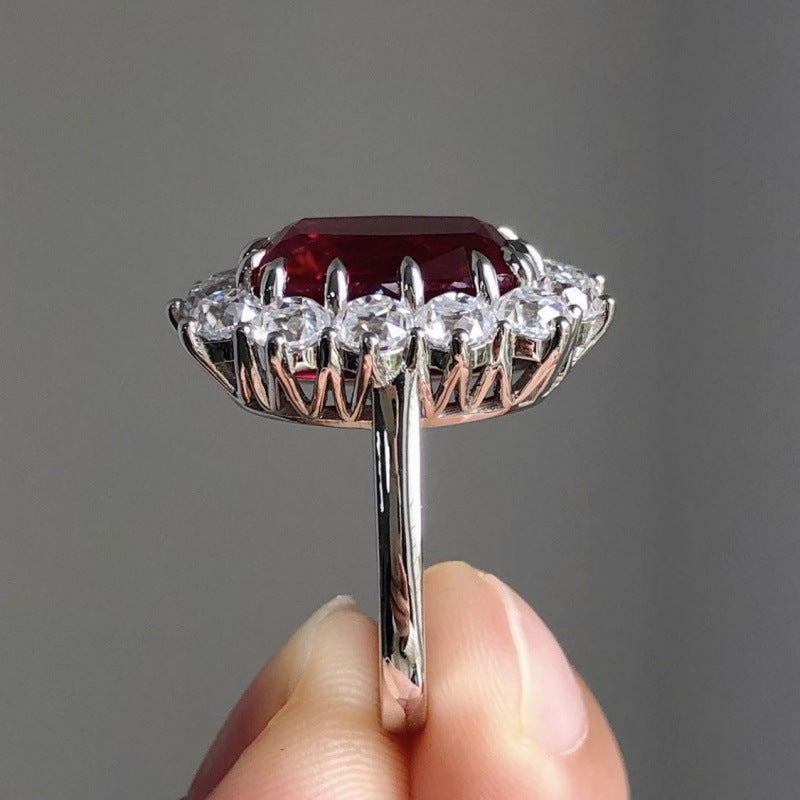 Beautiful Ring with Unique Style