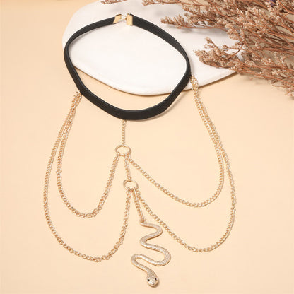 Stunning Gold Pendant for Daily Wear