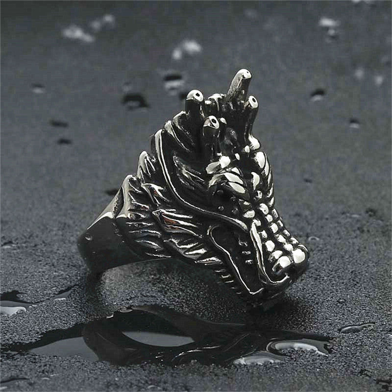 Classic Ring with Timeless Appeal