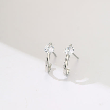 Charming Earring for Any Occasion