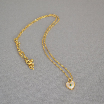 Beautiful Pearl Necklace with Unique Style
