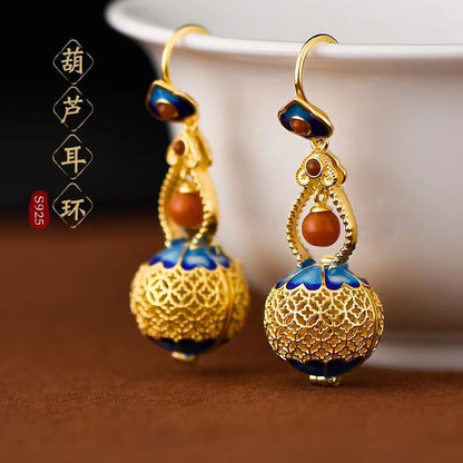 Stunning Gold Earring for Daily Wear