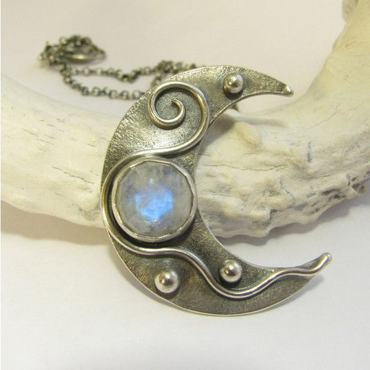 Beautiful Necklace with Unique Style