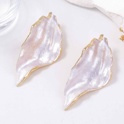 Elegant Piece for Every Occasion